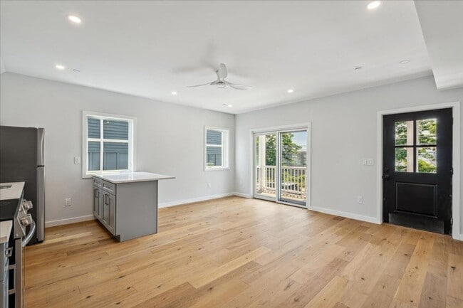 Photo - 46 Hudson St Unit Apt 1