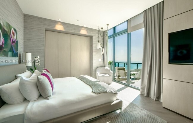 Photo - 2201 Collins Ave Unit 2001/UPH