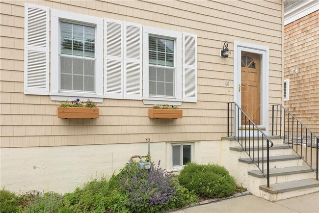 Photo - 40 Holland St