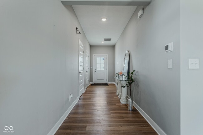 Photo - 144 Bluestem Ln