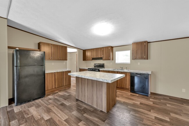 Photo - 26768 Dobbin-Huffsmith Rd