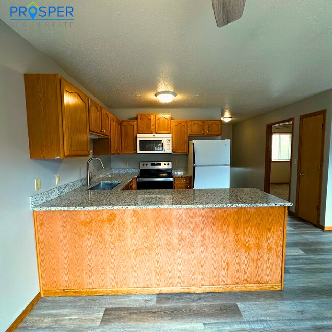 Building Photo - 862 Kari Dr Unit KA862X-3