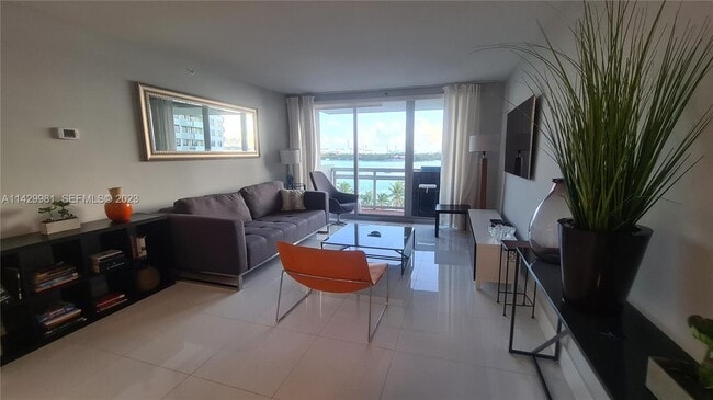 Photo - 1500 Bay Rd Unit 818S