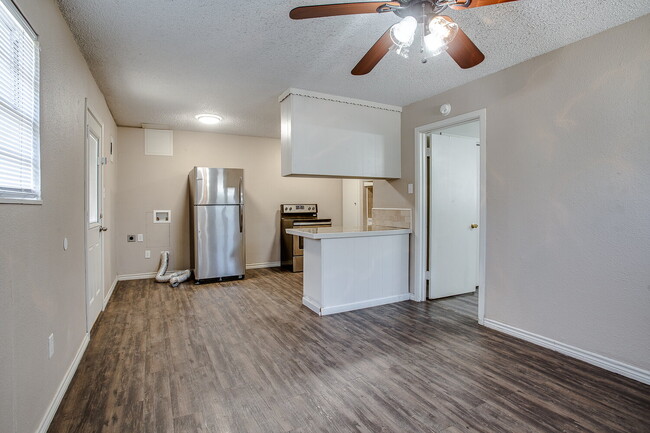Photo - Summer 2026 Pre- lease! Cute One Bedroom near Medical and TTU