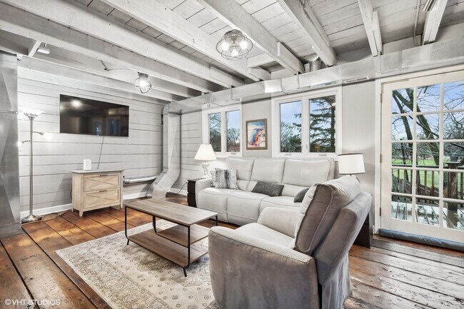 Photo - 2404 Ridge Ave