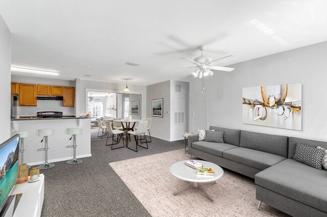 Área de estar abierta - Malabar Cove Apartments