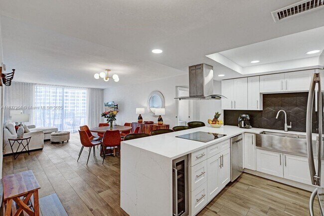 Photo - 600 Three Islands Boulevard Unit 615
