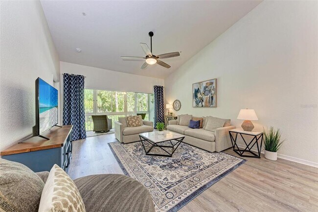Photo - 6503 Fairway Gardens Dr