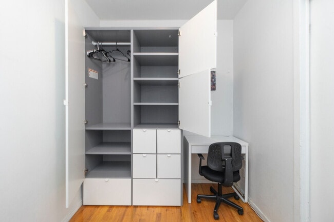 Photo - 215 B E 95th St Unidad SI ID1032054P