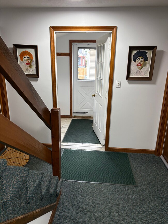 Photo - 173 Bailey St Unit 1R