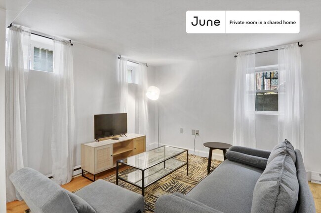 Photo - Room in Shared 3 bed/1 bath home Unit A