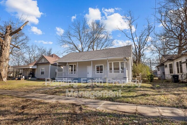 Photo - 1217 Fulton Ave SW