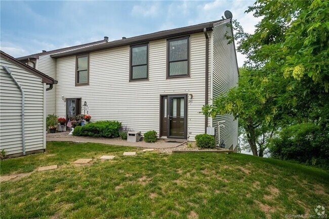 Building Photo - 241 S Water St Unit 1 Rental