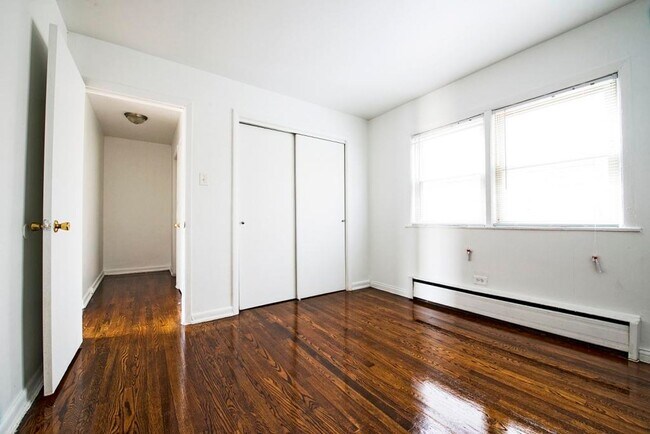 729 N Central