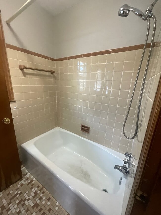 Photo - 2039 Ironwood Dr