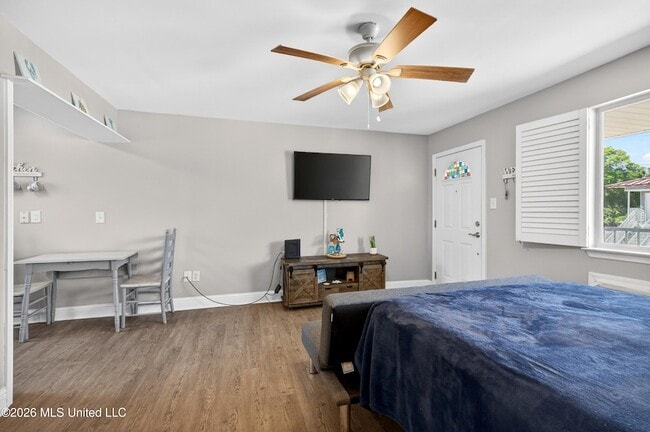 Photo - 1664 Beach Blvd Unit 35