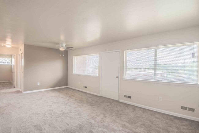 Greenlyn Apartments