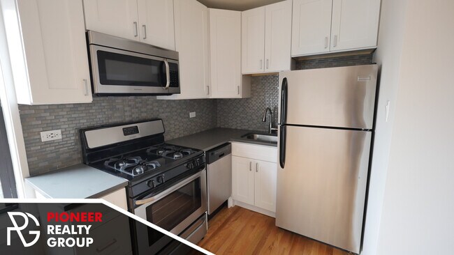 Photo - 2424 N Kedzie Blvd Unit 2420-306