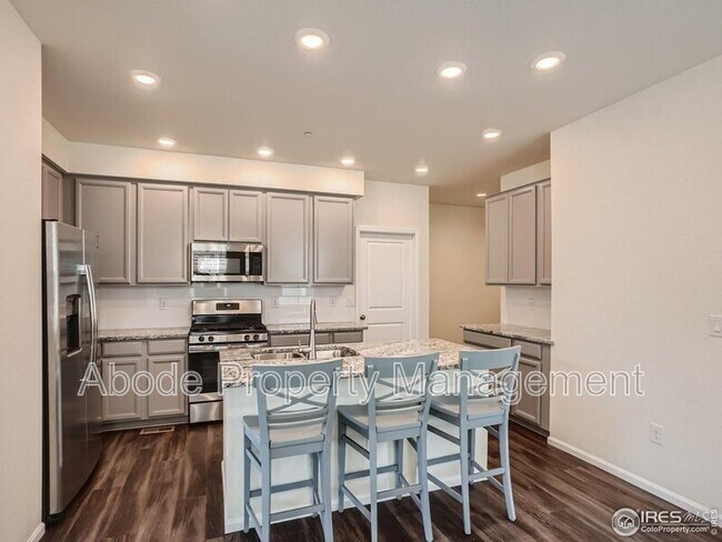 Photo - 451 Zeppelin Wy