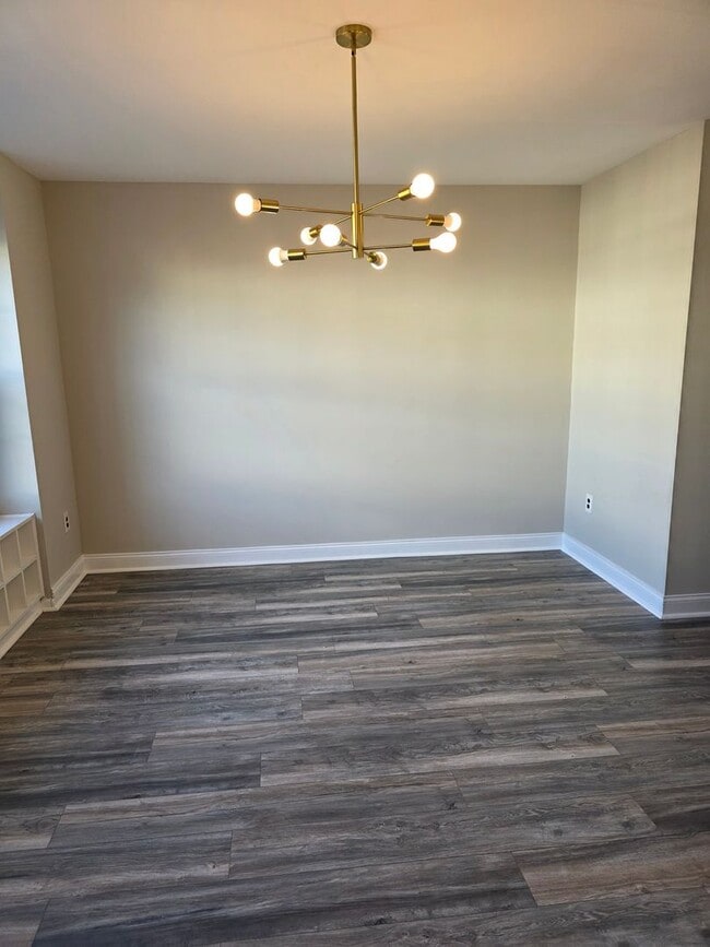 Photo - Green Valley Community off Kirkwood Highway