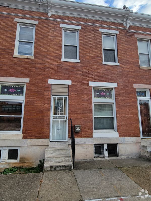 Building Photo - 2649 Wilkens Ave Rental