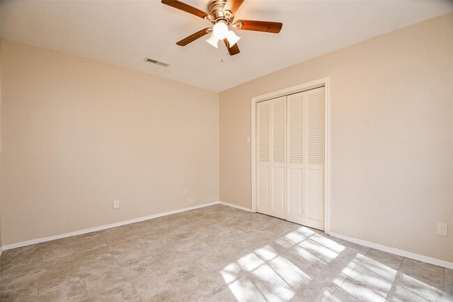 Photo - 5810 Fontenelle Dr