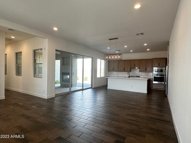 Photo - 11551 N Luckenbach St