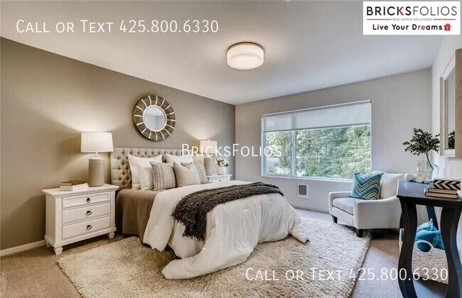 Photo - 13706 Manor Way