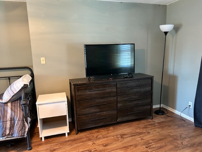 Photo - 2012 E Tonopah Dr