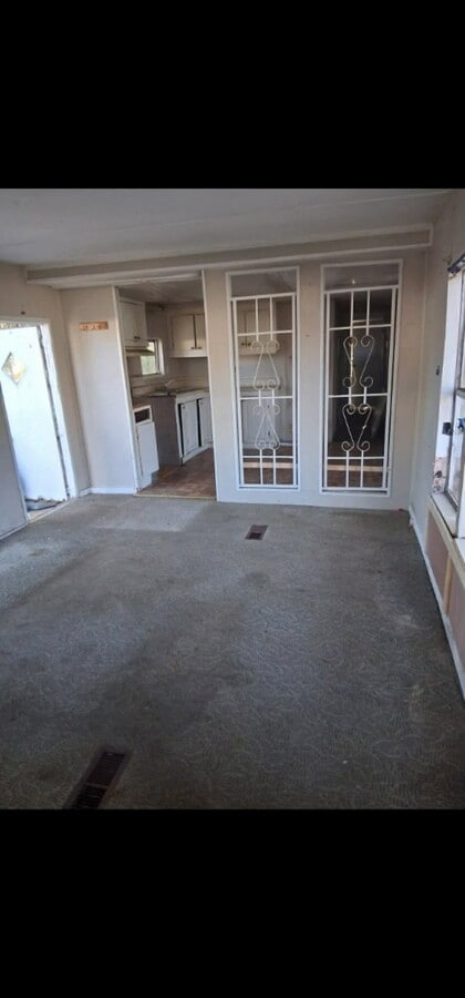 Photo - 6023 Crystal Dr
