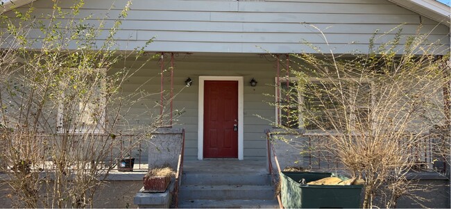 Building Photo - 1205 Tunnel Blvd