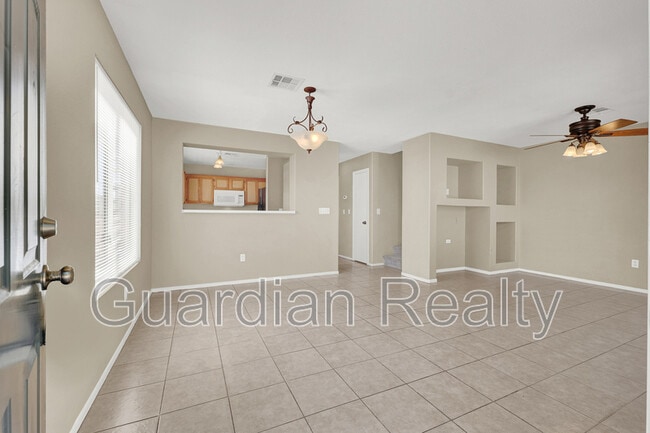 Photo - 76 Belle Maison Ave