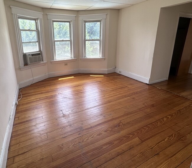 Photo - 116 Orient Way Unit Apartment #2