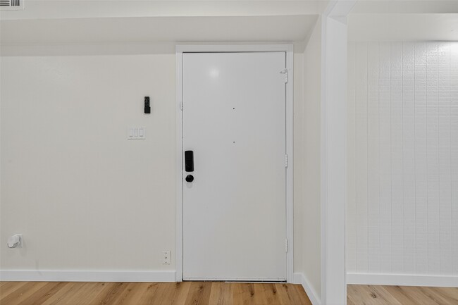 Photo - 12633 Memorial Dr Unidad 216