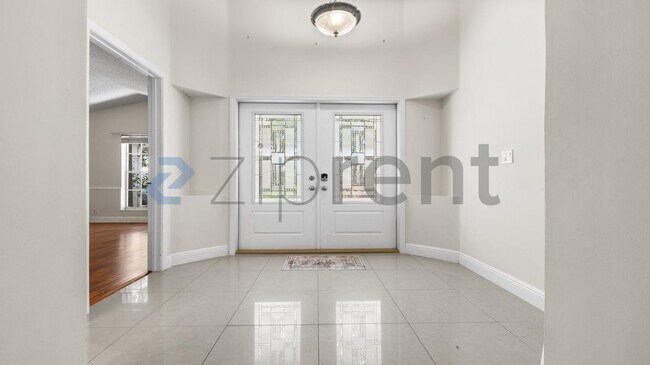 Photo - Unit 1
