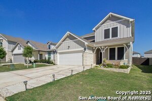 Photo - 11230 Blue Feather