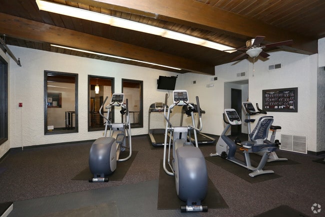 Fitness Center - Spanish Lake Townhomes