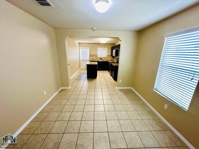 Photo - Beautiful and Well-maintained 3-Bedroom 2-...