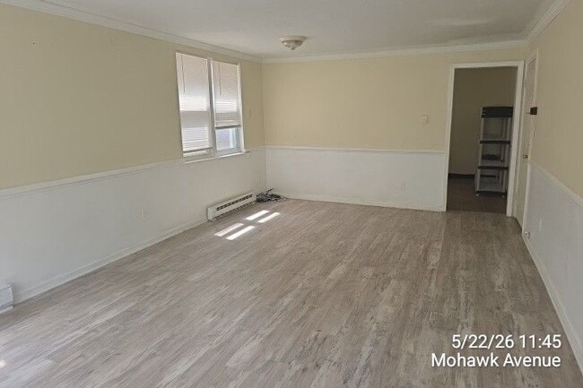 Photo - 131 Mohawk Ave