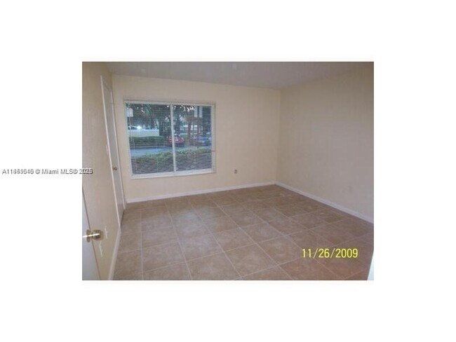 Photo - 2400 NW 33rd St Unit 1104