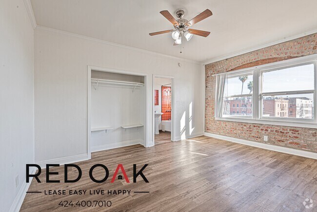 Building Photo - 728 S Berendo St Unit 203 Rental