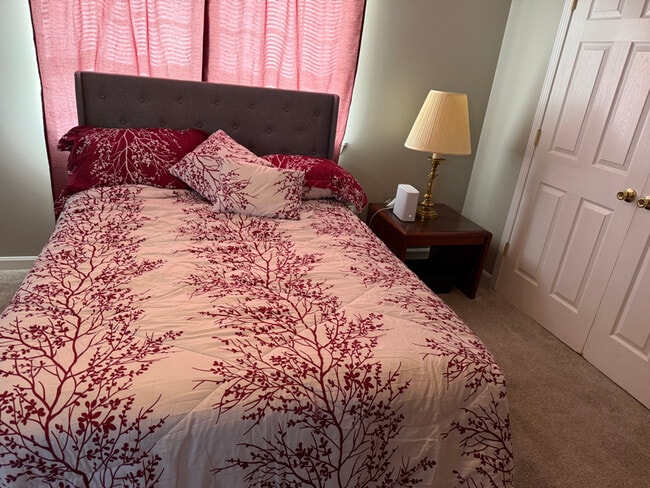 Photo - 4557 S 2nd St