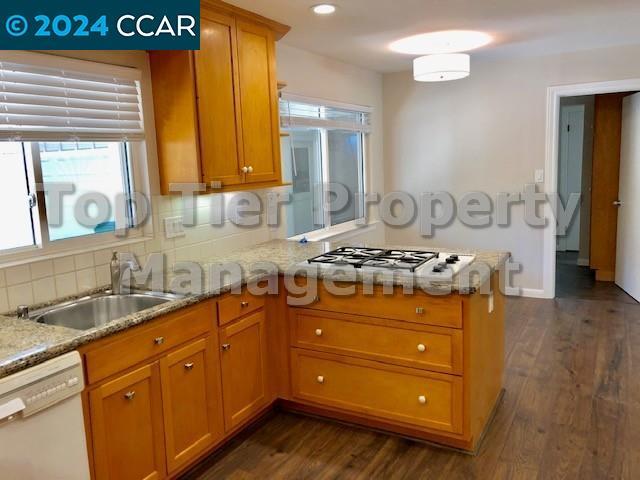 Photo - 1015 Westridge Ave