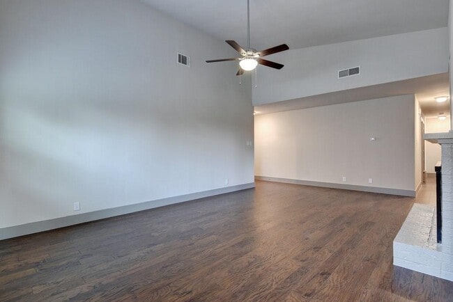 Photo - 9415 Quail Meadow Dr