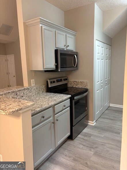 Photo - 565 N Fairfield Dr