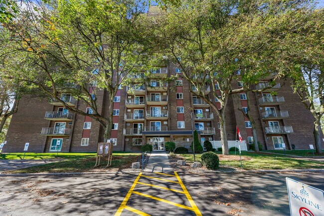 Photo - Chatham Towers