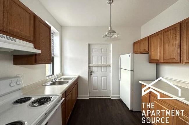 Photo - 3627 W Dickens Ave Unit 3A