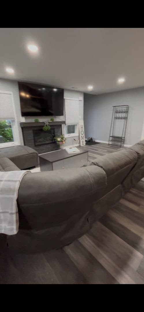 Photo - 220 Jennifer Ct