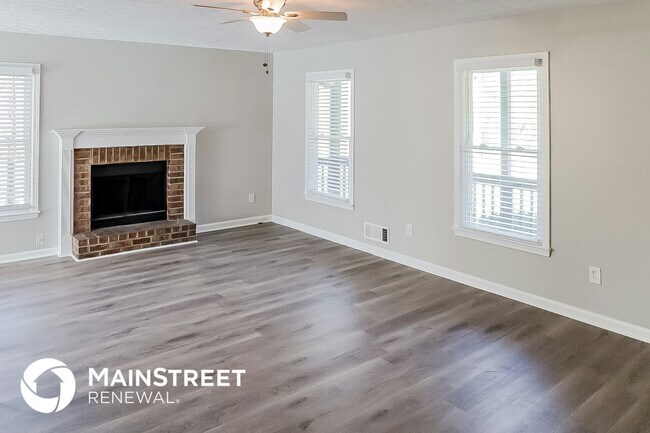 Photo - 87 Oak Landing Cir