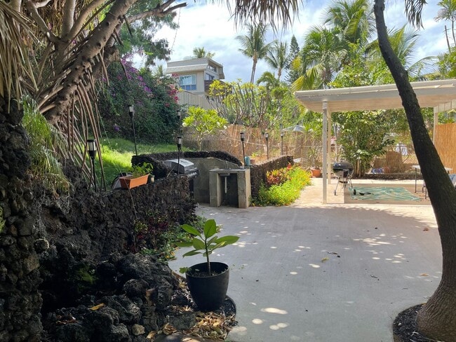 Photo - 2745 Puu Hoolai St Unit Upstairs Rental - A 3bd/2ba